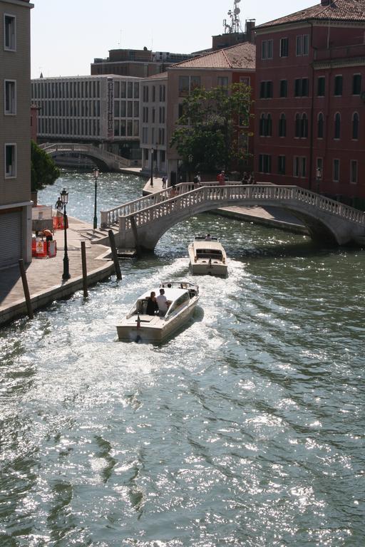 Mema Venice Apartment Rum bild