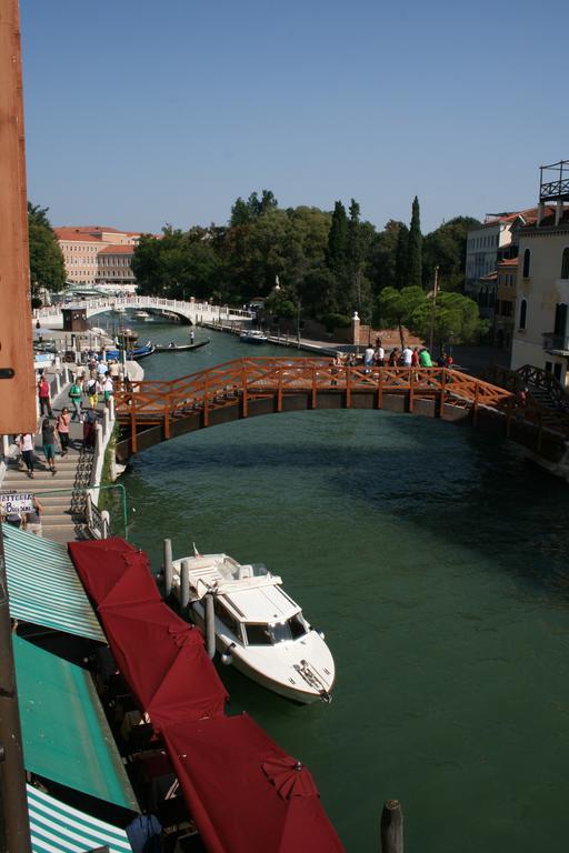 Mema Venice Apartment Rum bild